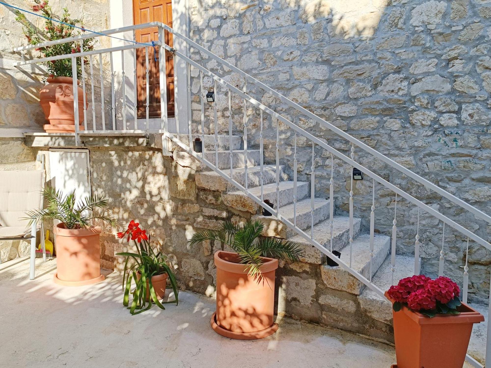Apartments F&A Split Extérieur photo