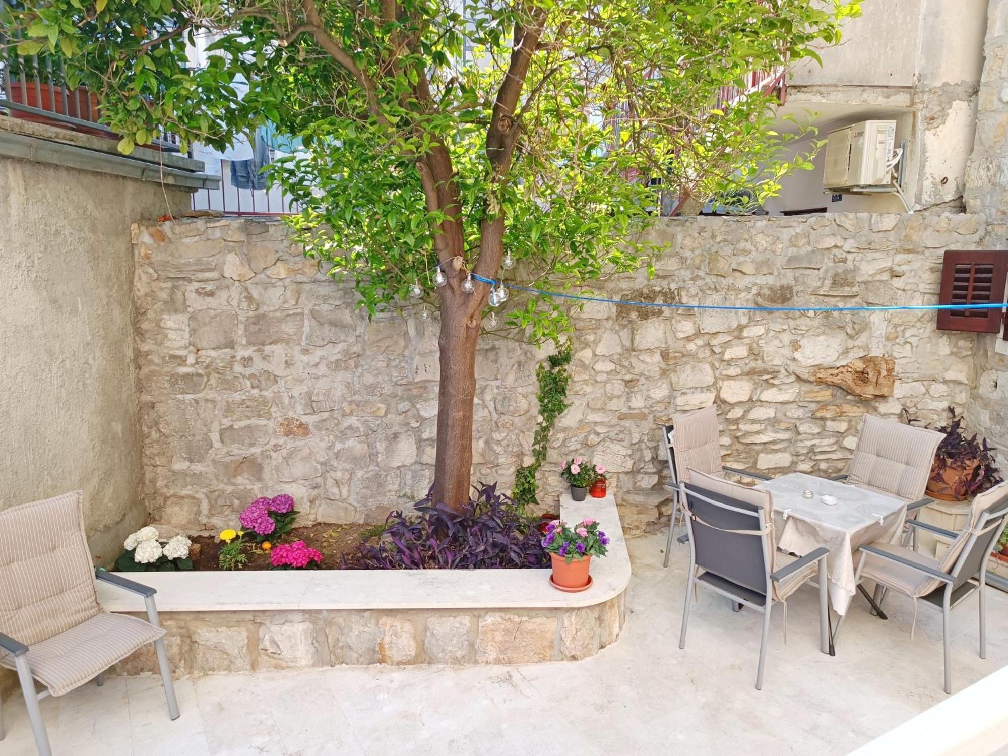 Apartments F&A Split Extérieur photo